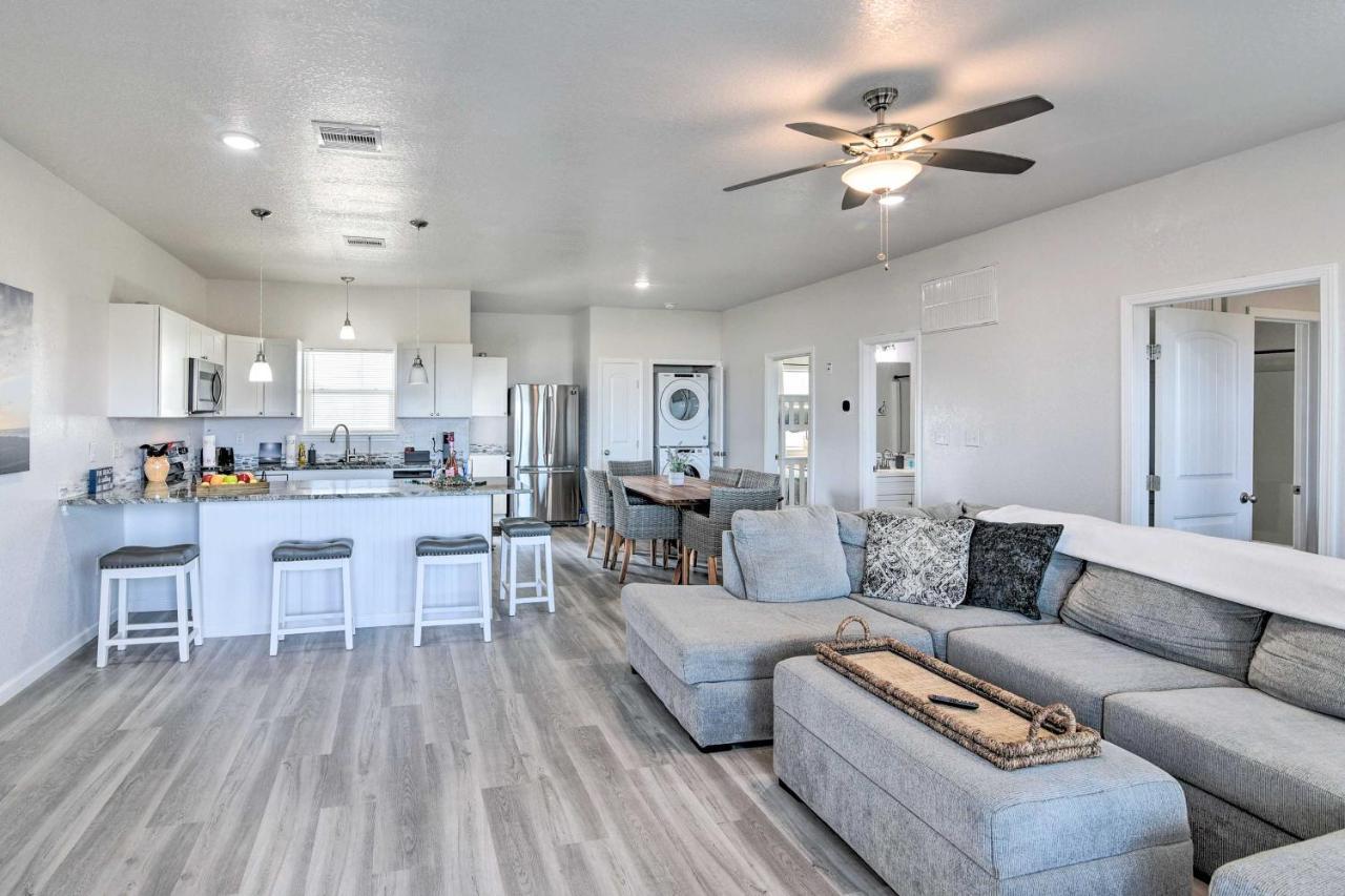 Surfside Beach Retreat With Deck And Ocean Views ภายนอก รูปภาพ