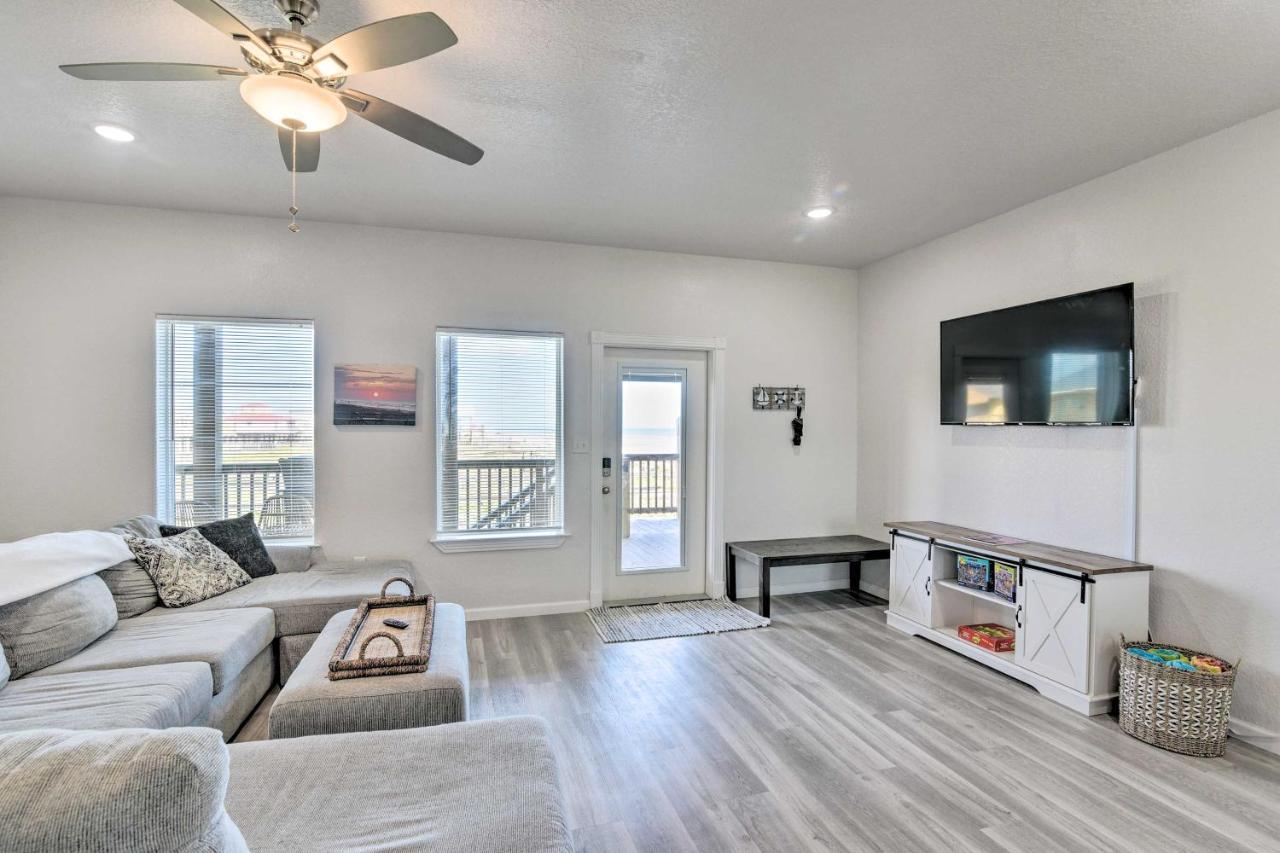 Surfside Beach Retreat With Deck And Ocean Views ภายนอก รูปภาพ