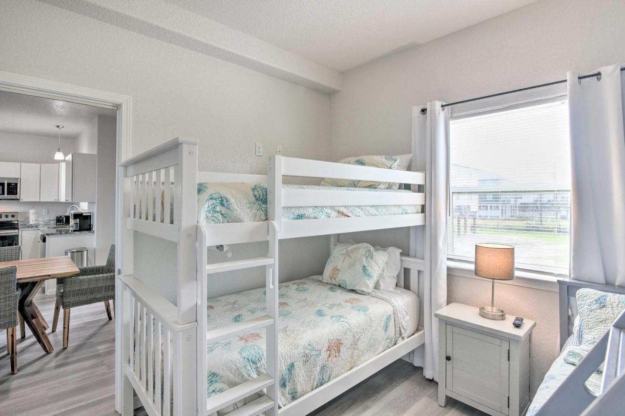 Surfside Beach Retreat With Deck And Ocean Views ภายนอก รูปภาพ