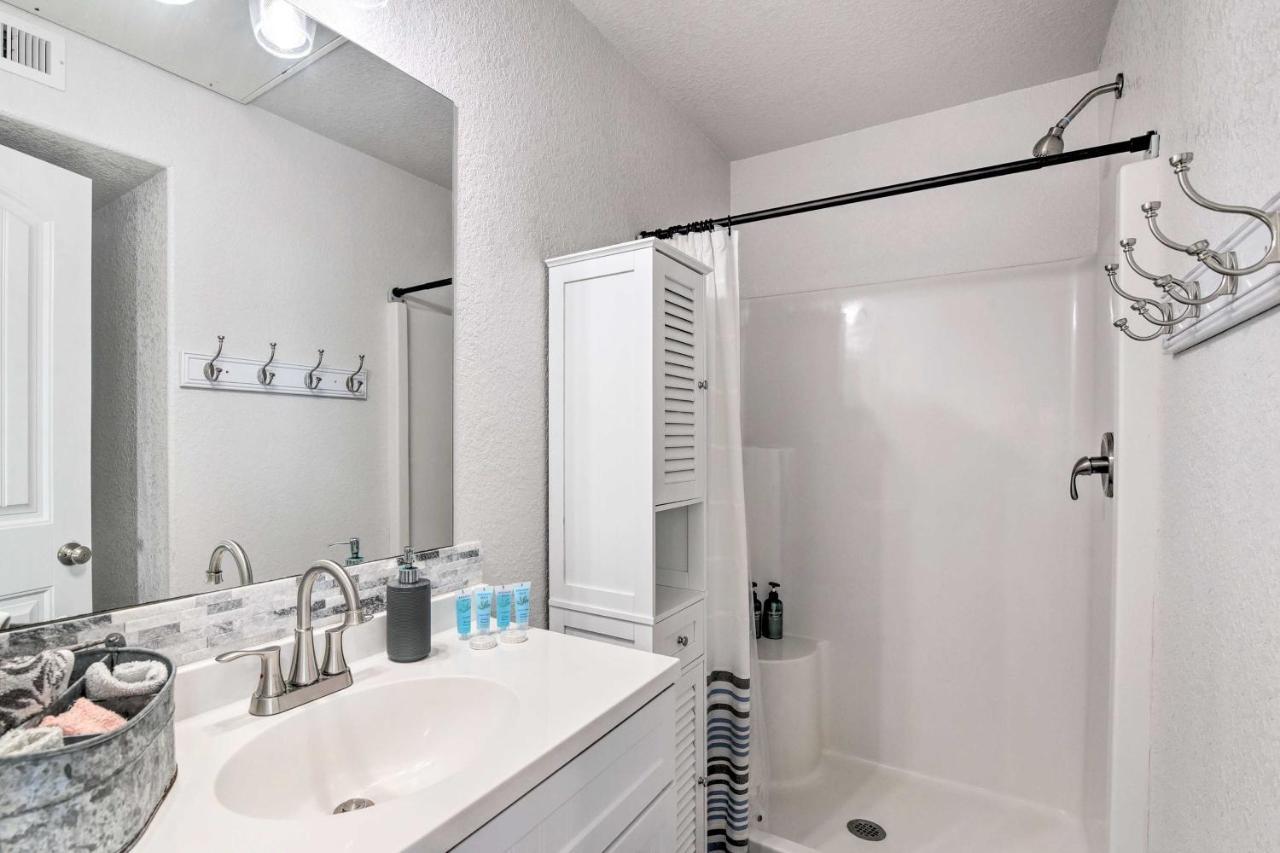 Surfside Beach Retreat With Deck And Ocean Views ภายนอก รูปภาพ