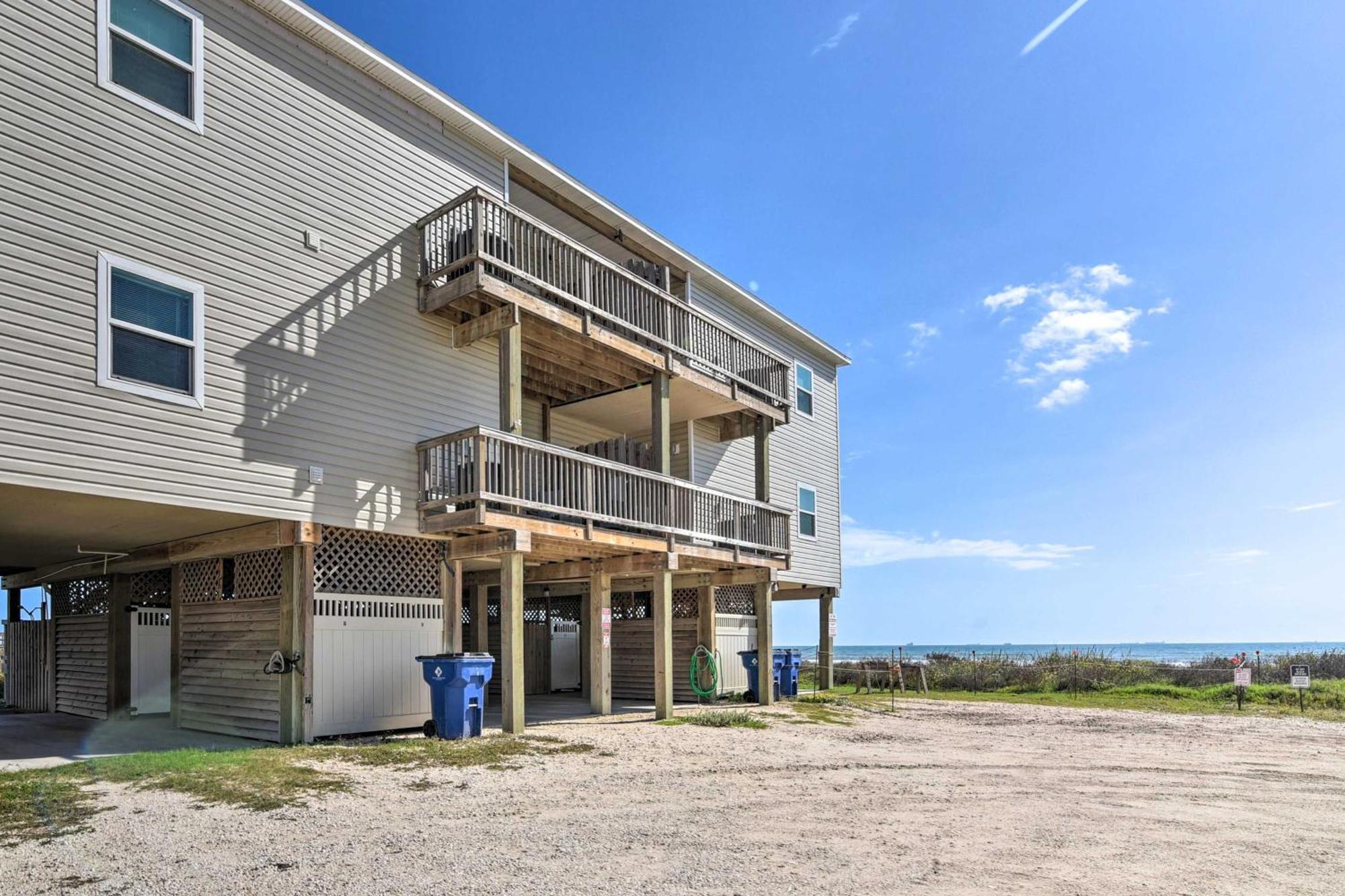 Surfside Beach Retreat With Deck And Ocean Views ภายนอก รูปภาพ